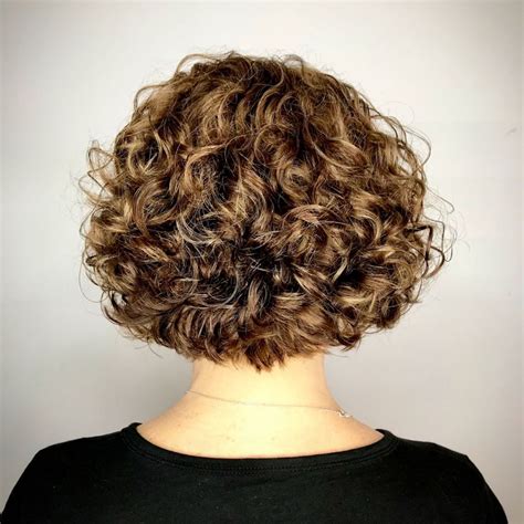 short wavy hairstyle|short wavy hairstyles for women over 60.